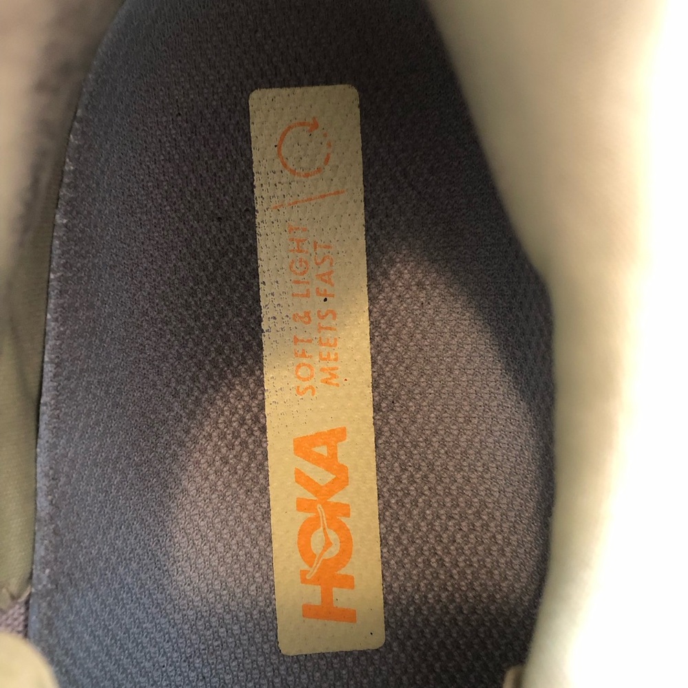 Hoka Rincon 3. Size 9 1/2. - Picture 13 of 13